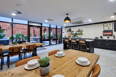 1 bed studio, Mansfield Road, Sherwood, Nottingham, NG13GZ - Image 1